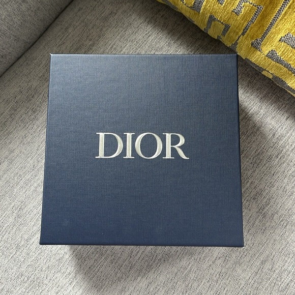 Dior gift box - Picture 3 of 4